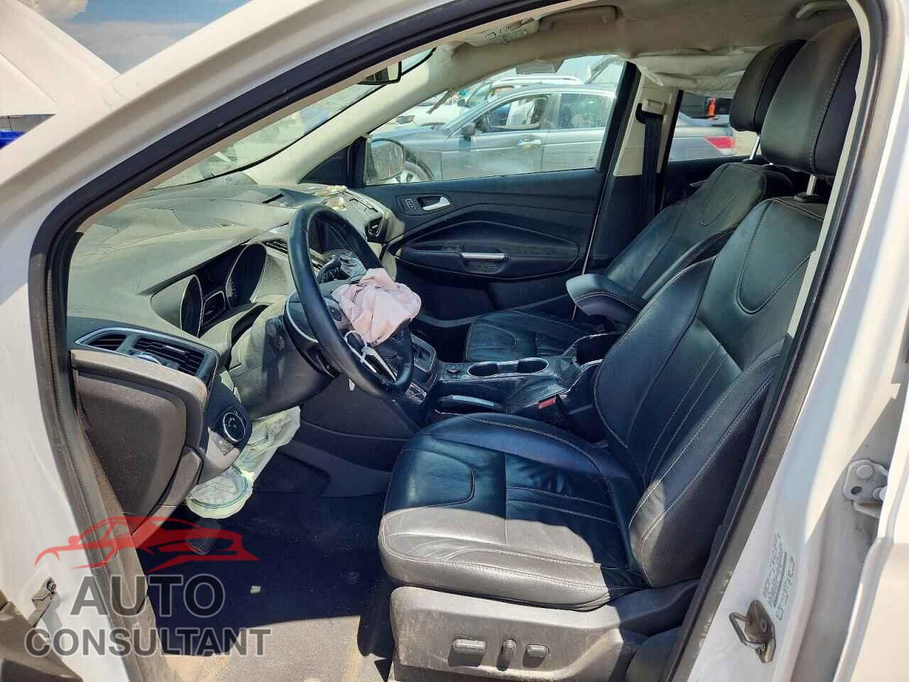 FORD ESCAPE 2013 - 1FMCU0J93DUD38159
