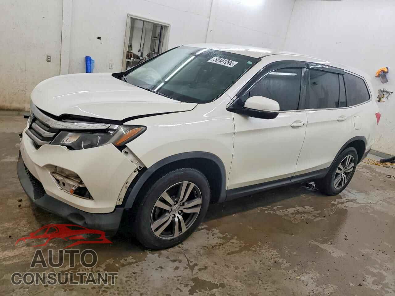 HONDA PILOT 2017 - 5FNYF5H3XHB037227