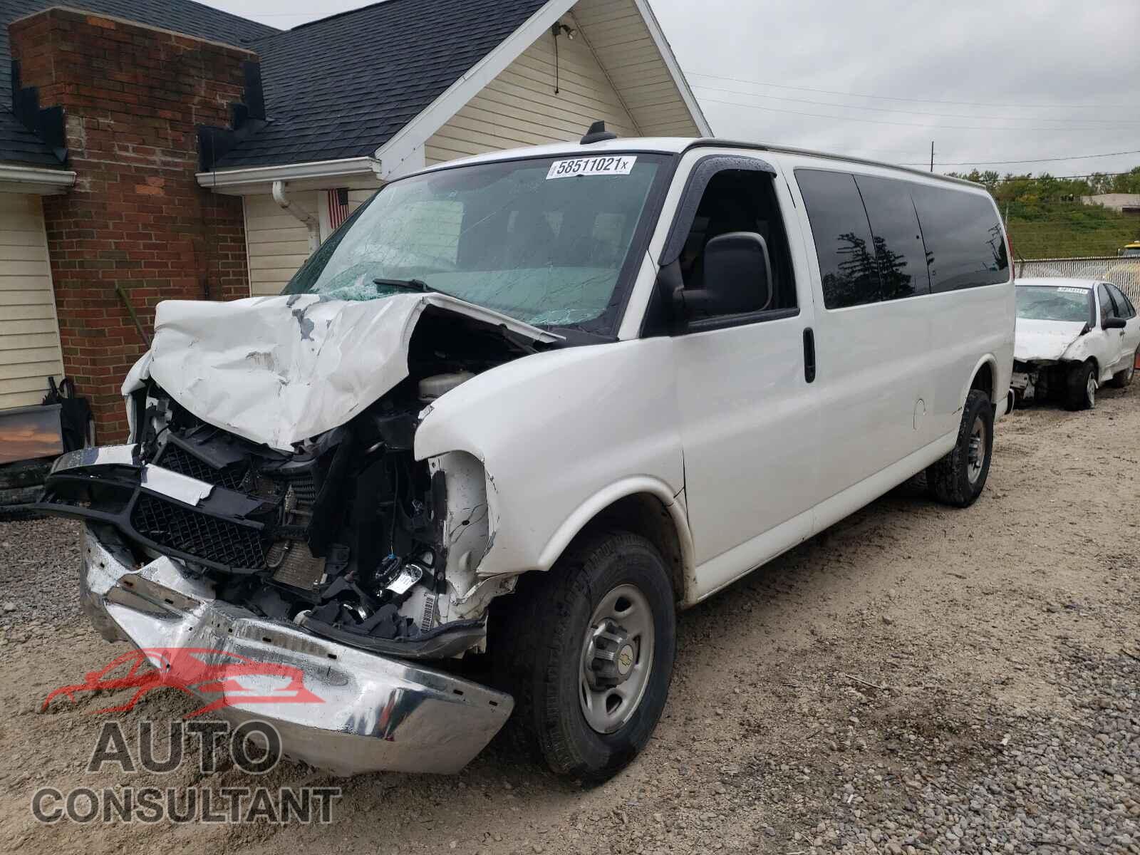 CHEVROLET EXPRESS 2017 - 1GAZGPFG3H1180282