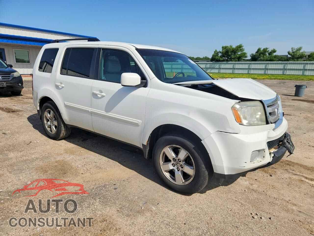 HONDA PILOT 2011 - 5FNYF4H40BB064902