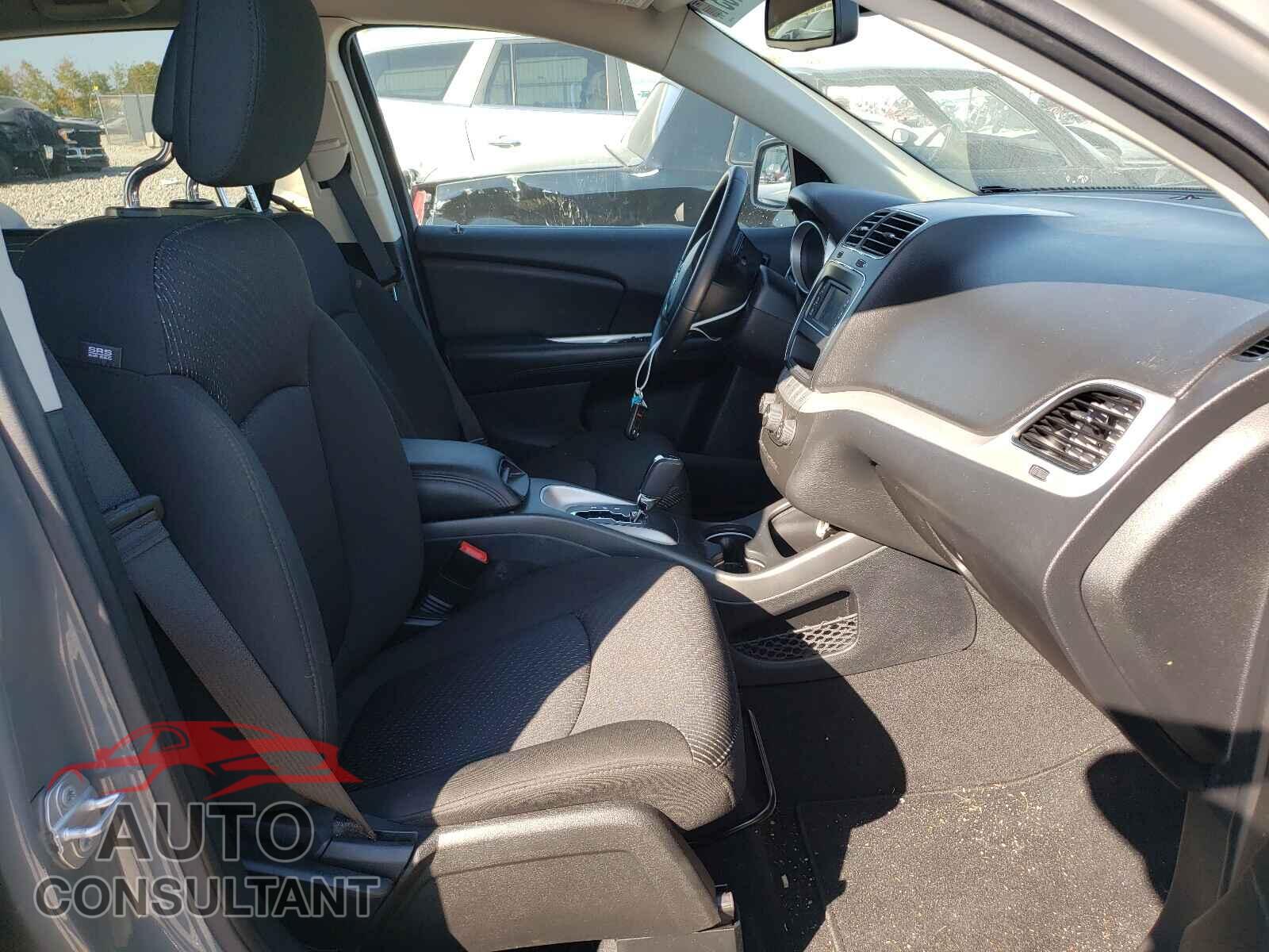DODGE JOURNEY 2019 - 3C4PDCBB7KT804983