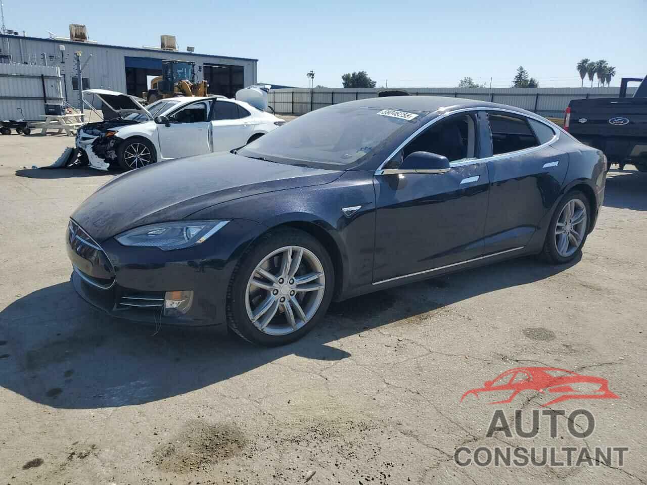 TESLA MODEL S 2014 - 5YJSA1S13EFP29202
