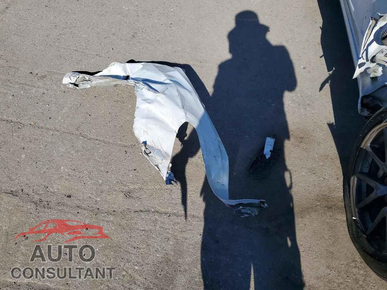 TESLA MODEL 3 2018 - 5YJ3E1EA9JF166154