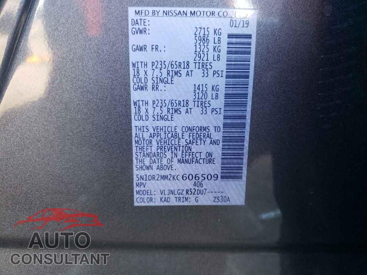 NISSAN PATHFINDER 2019 - 5N1DR2MM2KC606509