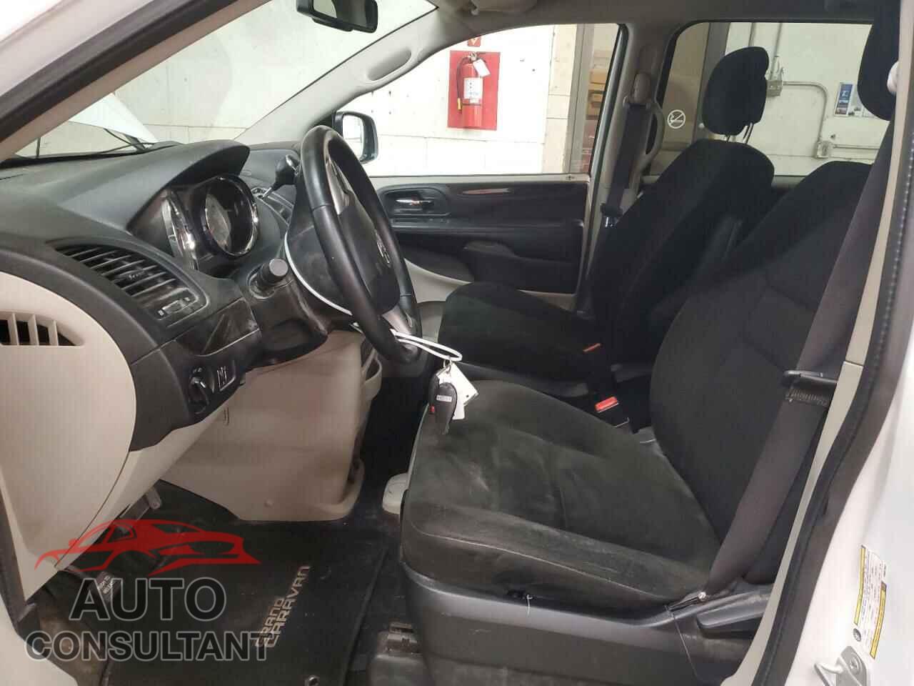 DODGE CARAVAN 2015 - 2C4RDGBG2FR597567