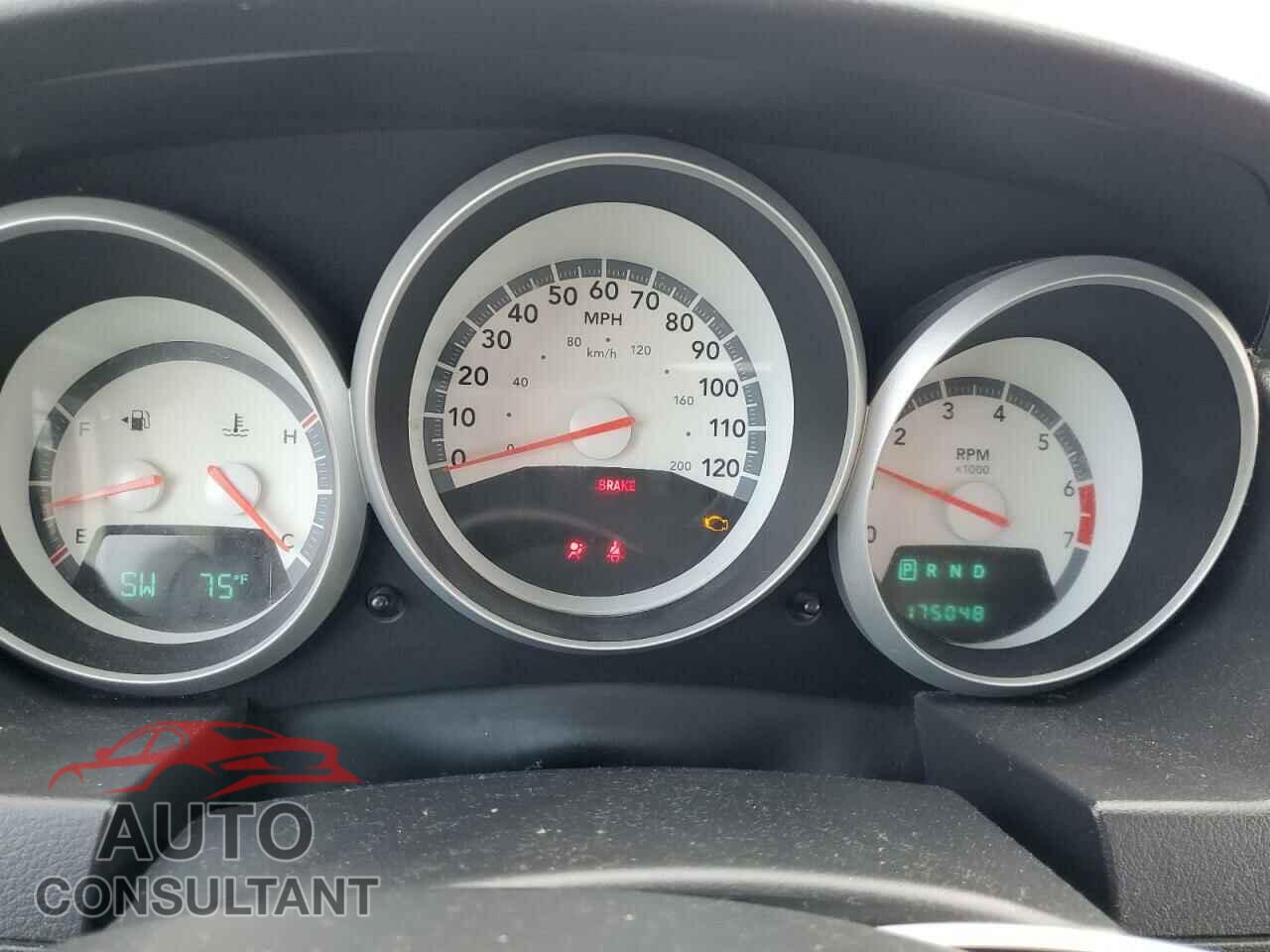 DODGE CARAVAN 2010 - 2D4RN4DE1AR108109