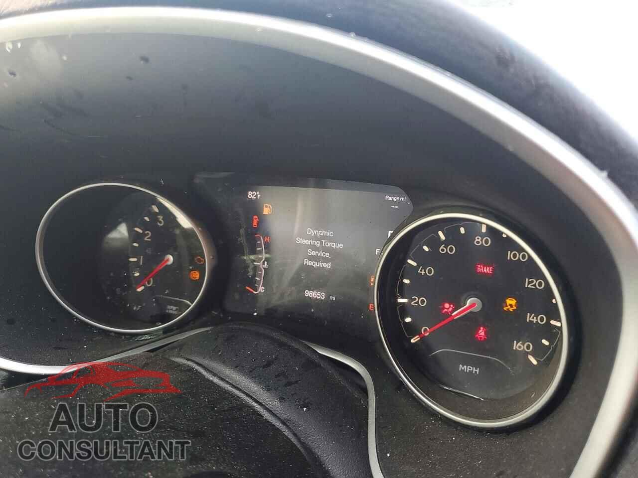JEEP COMPASS 2018 - 3C4NJDBB2JT433901