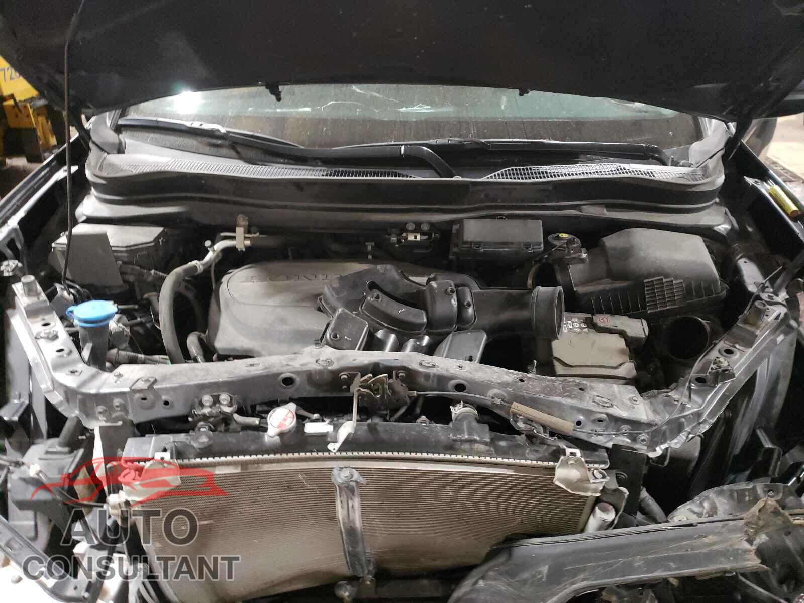 HONDA RIDGELINE 2017 - 5FPYK3F68HB035982