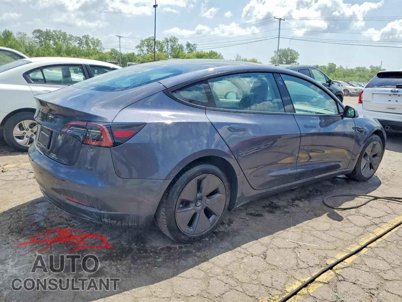 TESLA MODEL 3 2023 - 5YJ3E1EA9PF696844