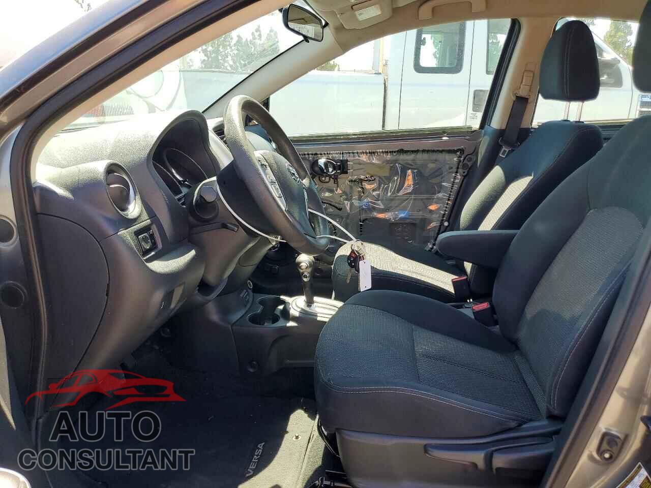 NISSAN VERSA 2017 - 3N1CN7AP3HL816205