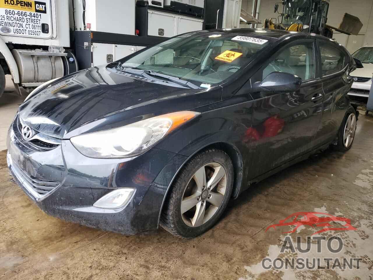 HYUNDAI ELANTRA 2012 - KMHDH4AE7CU359026