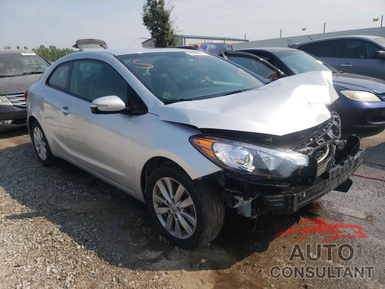 KIA FORTE 2016 - KNAFX6A8XG5641891