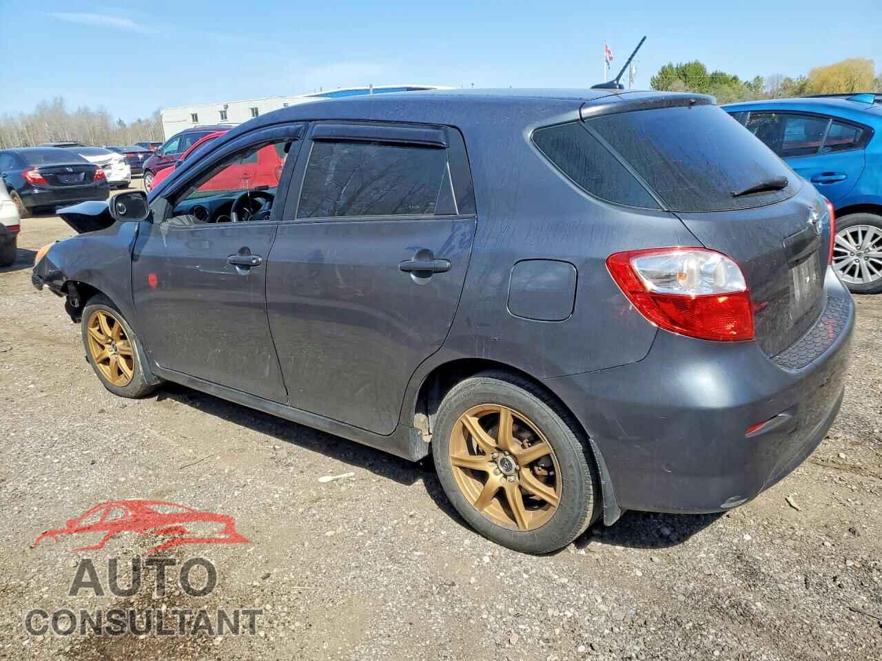 TOYOTA MATRIX 2011 - 2T1KU4EEXBC560657