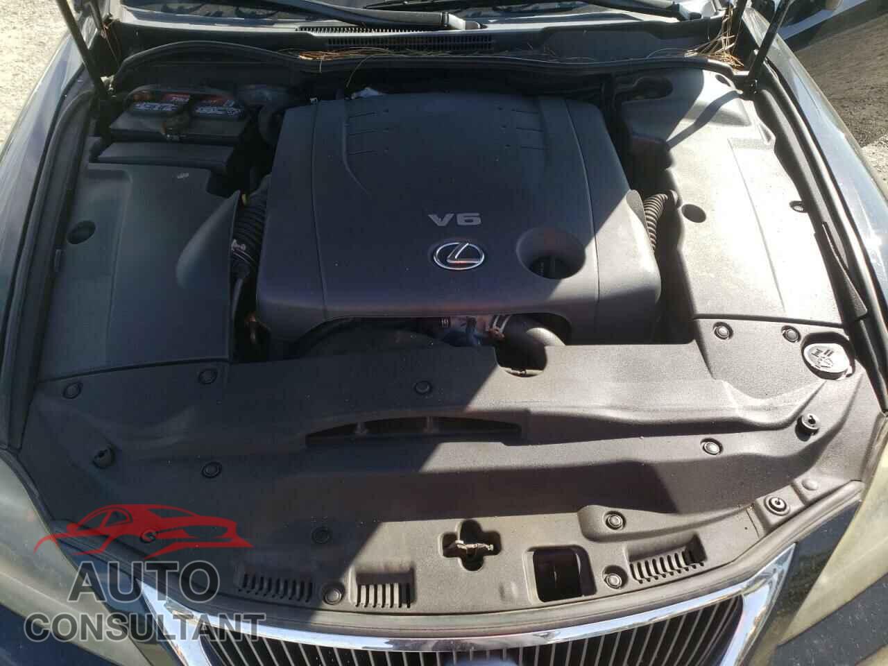 LEXUS IS 2011 - JTHFF2C23B2515419