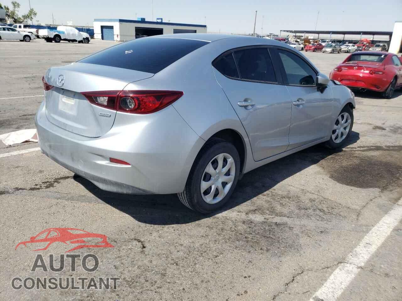 MAZDA 3 2017 - 3MZBN1U77HM105731