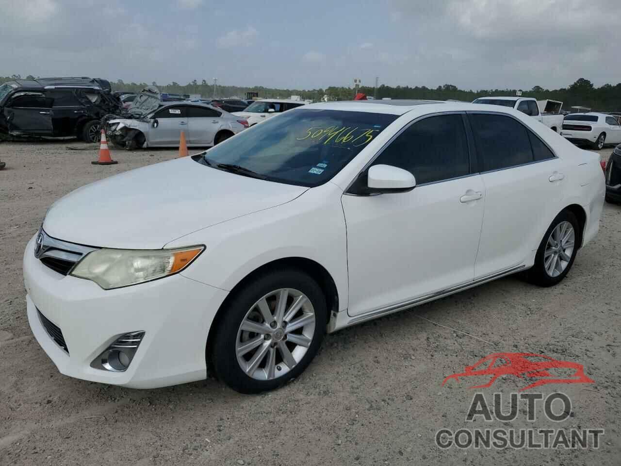 TOYOTA CAMRY 2014 - 4T4BF1FK3ER398621