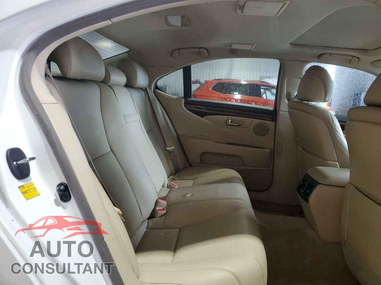 LEXUS LS460 2009 - JTHCL46F695002017