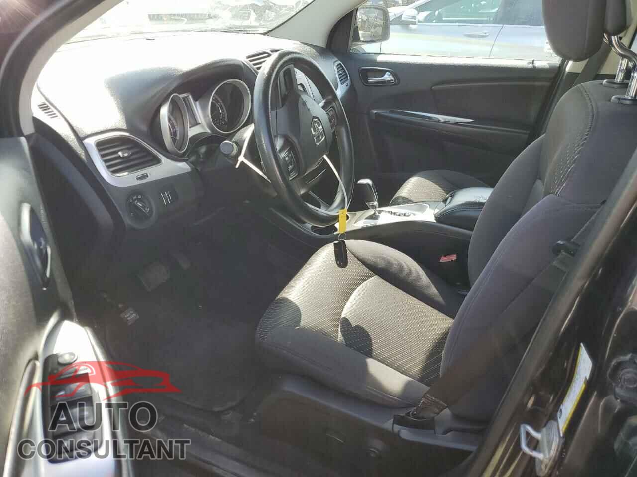 DODGE JOURNEY 2013 - 3C4PDCBG3DT640775