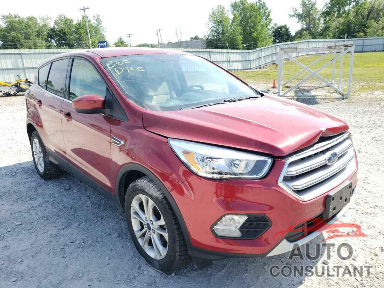 FORD ESCAPE 2017 - 1FMCU9G99HUA02209