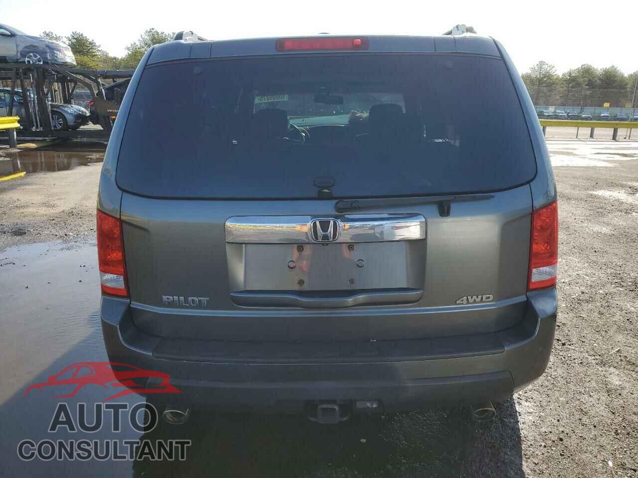 HONDA PILOT 2011 - 5FNYF4H55BB061776