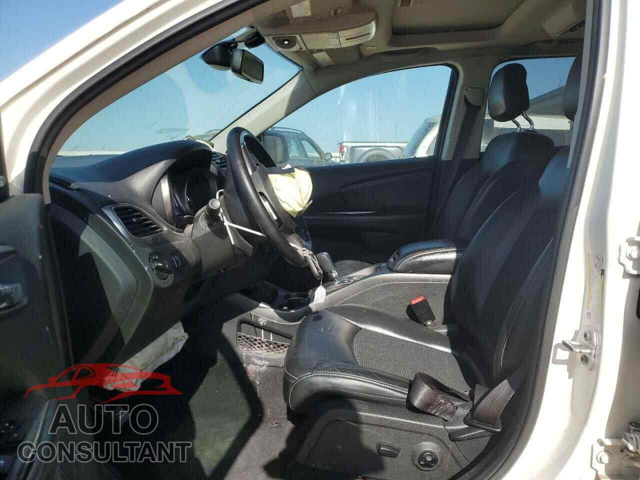 DODGE JOURNEY 2020 - 3C4PDCGB3LT206853