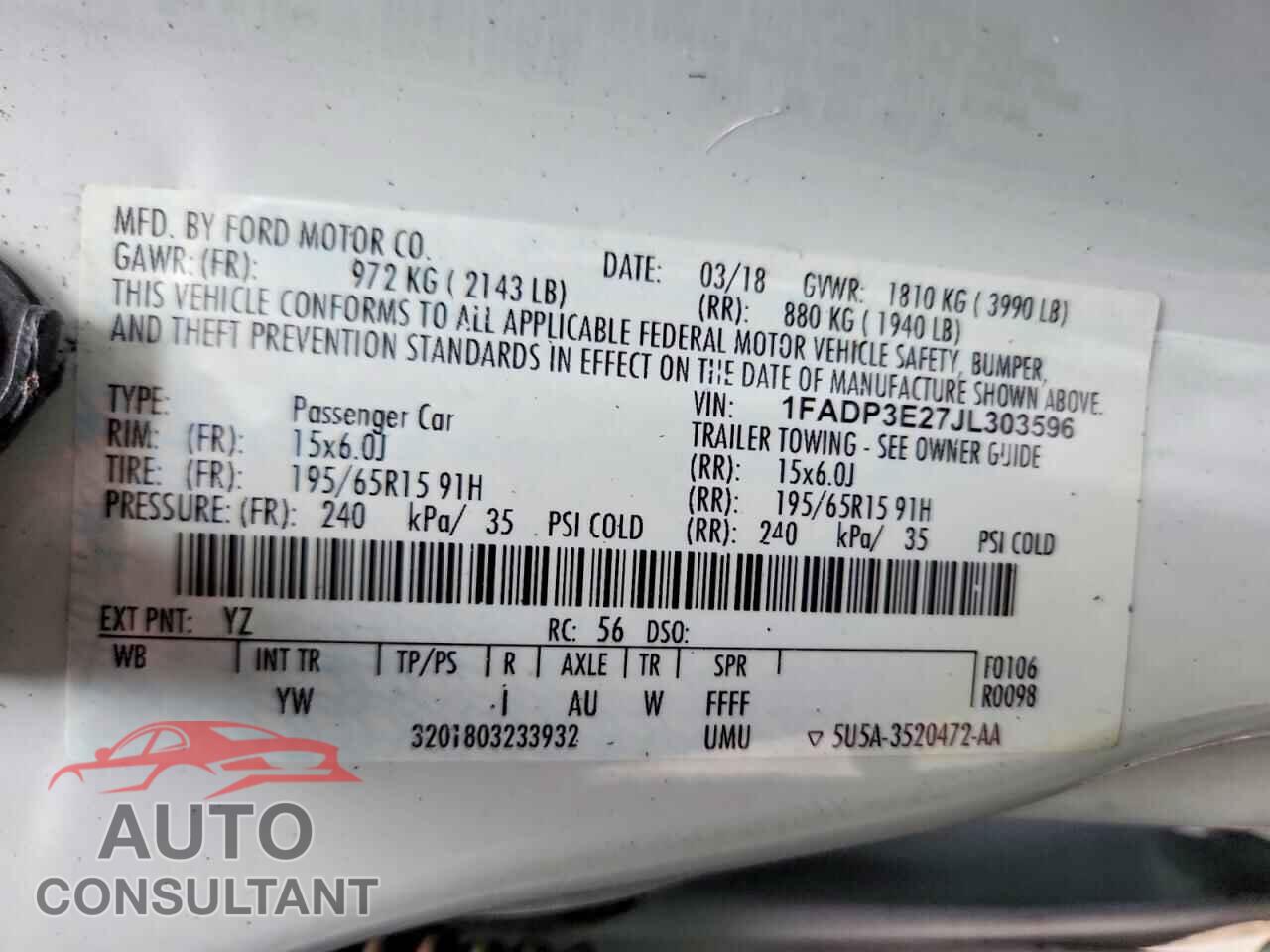 FORD FOCUS 2018 - 1FADP3E27JL303596