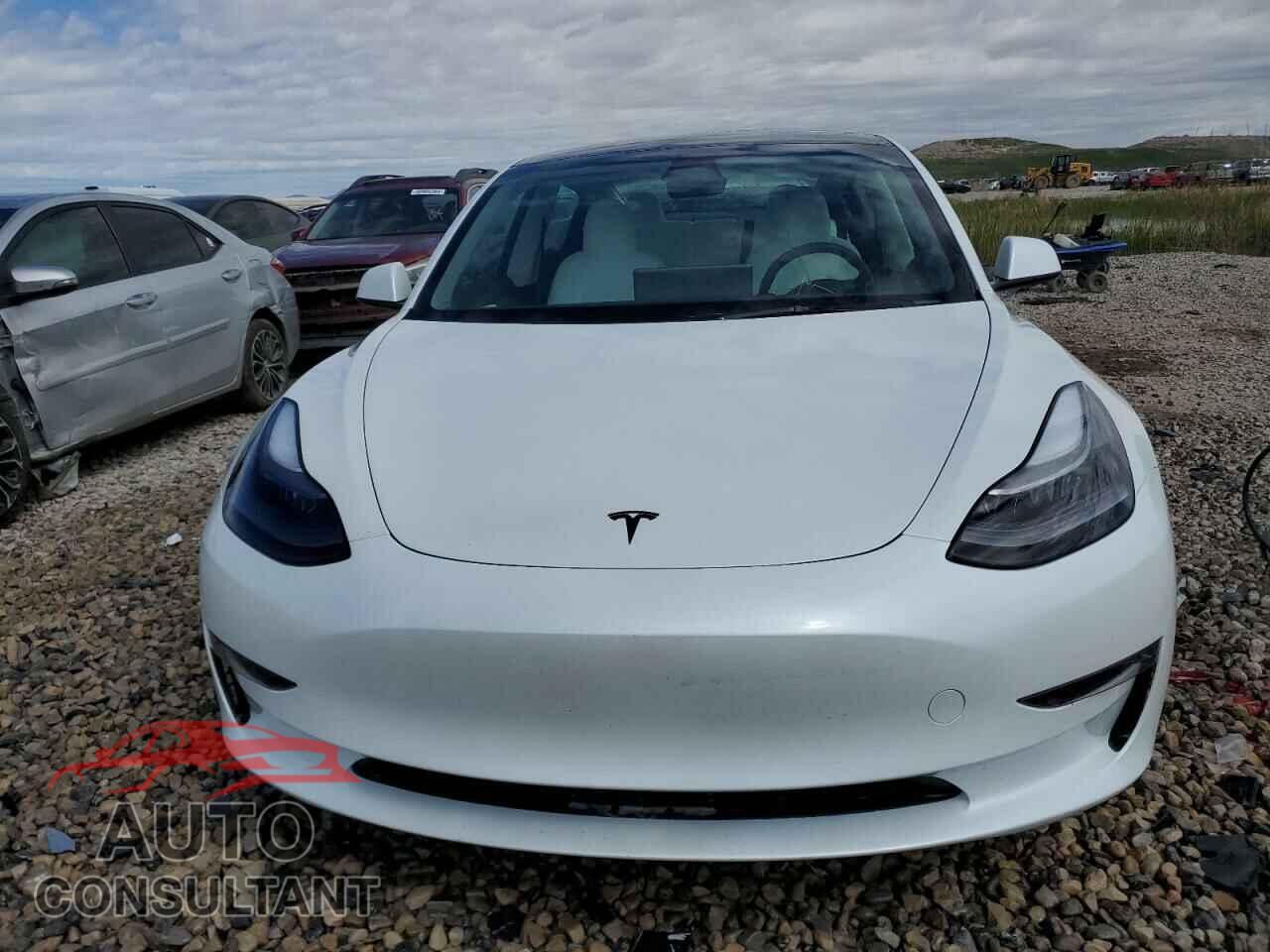 TESLA MODEL 3 2023 - 5YJ3E1EA9PF569835