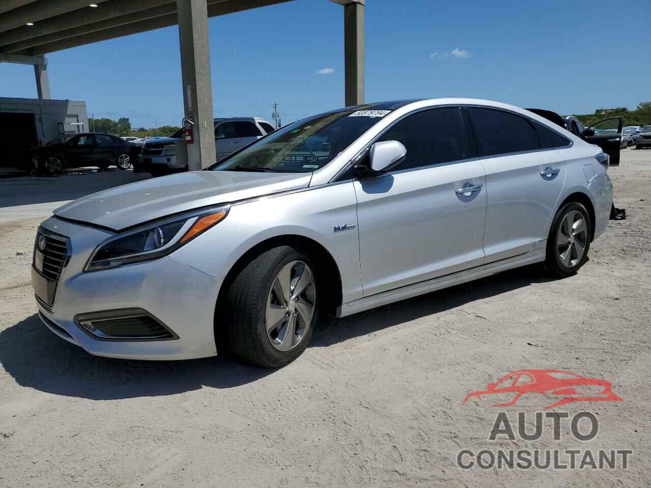 HYUNDAI SONATA 2017 - KMHE34L19HA051846