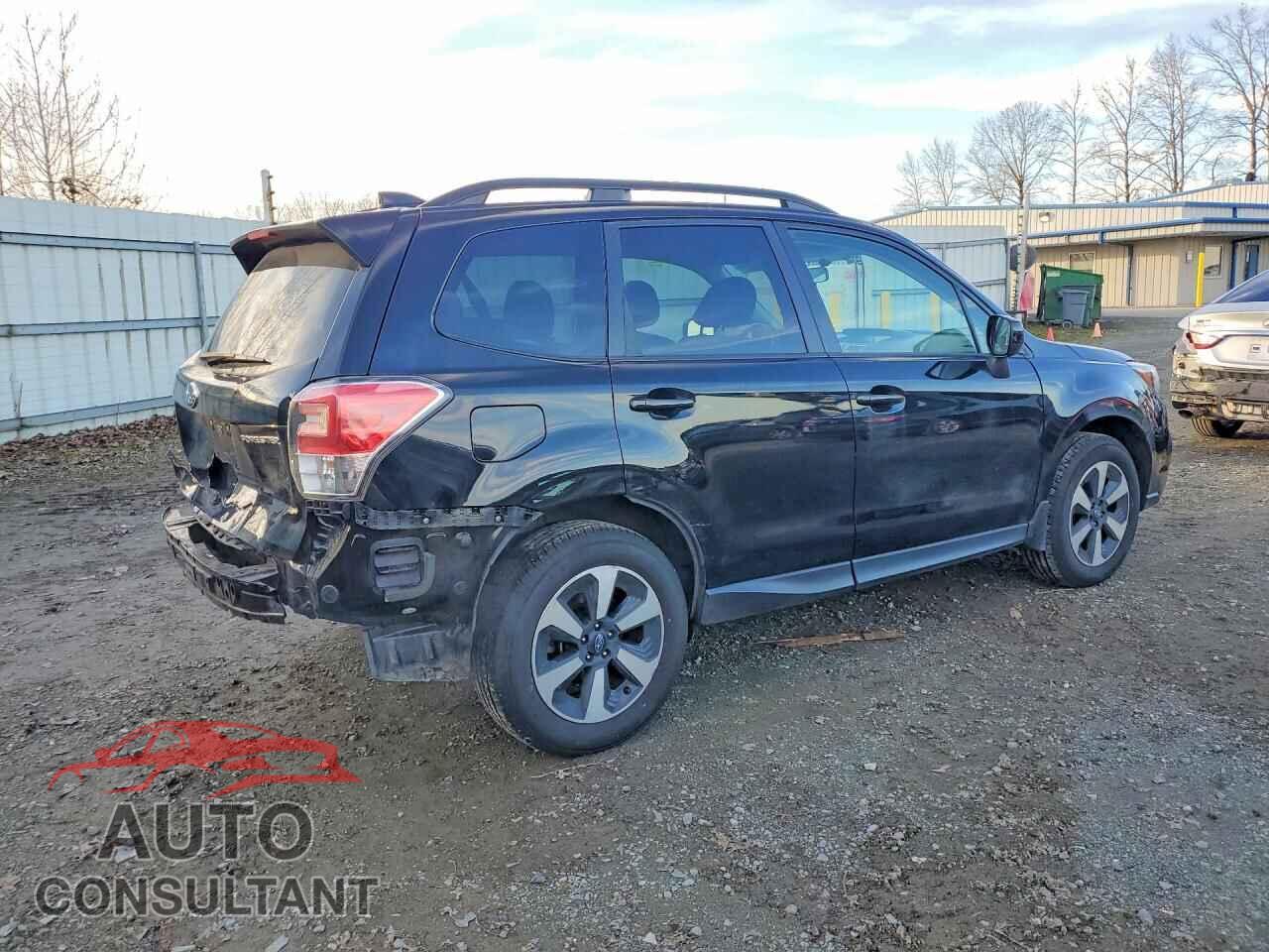 SUBARU FORESTER 2018 - JF2SJAEC2JH543739
