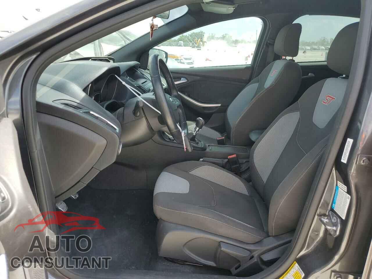 FORD FOCUS 2016 - 1FADP3L93GL389658