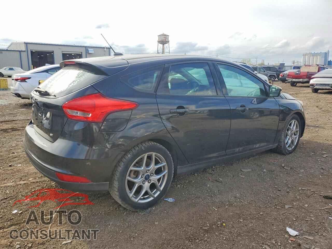 FORD FOCUS 2015 - 1FADP3K26FL375174