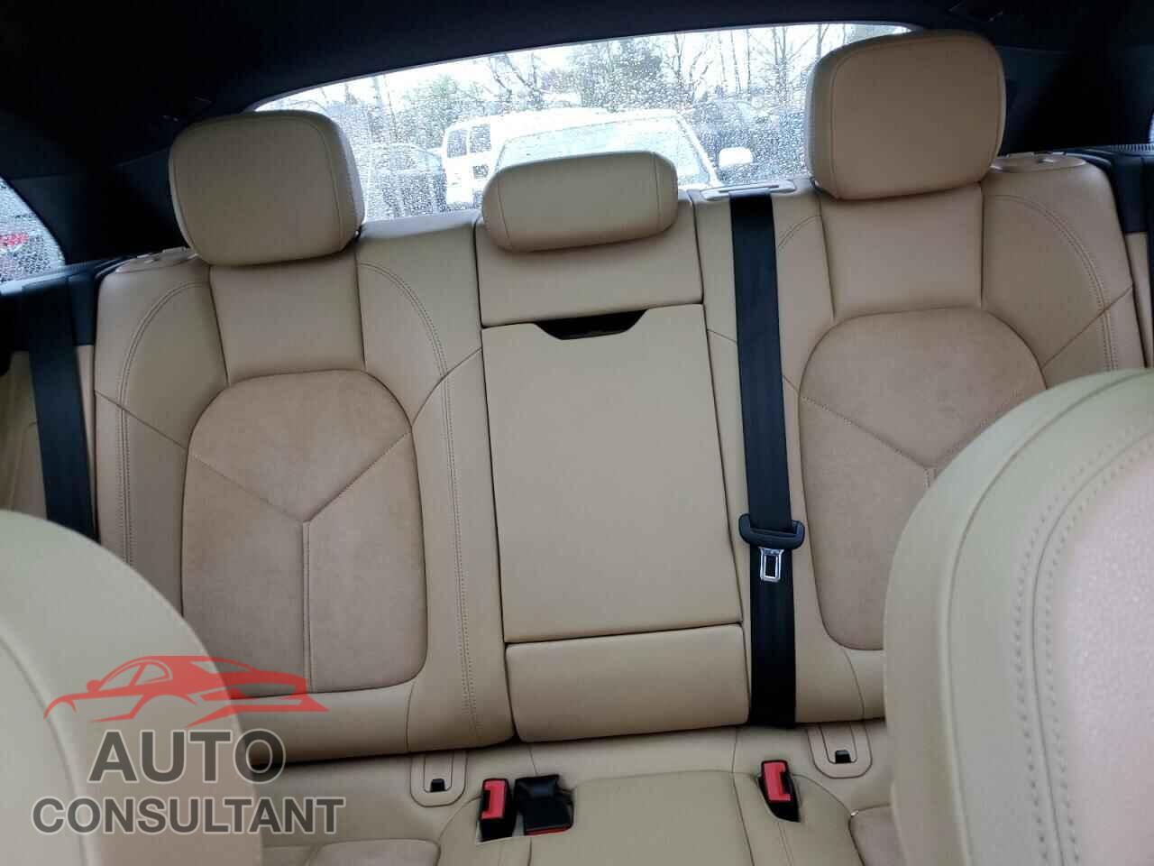 PORSCHE MACAN 2017 - WP1AA2A5XHLB03815