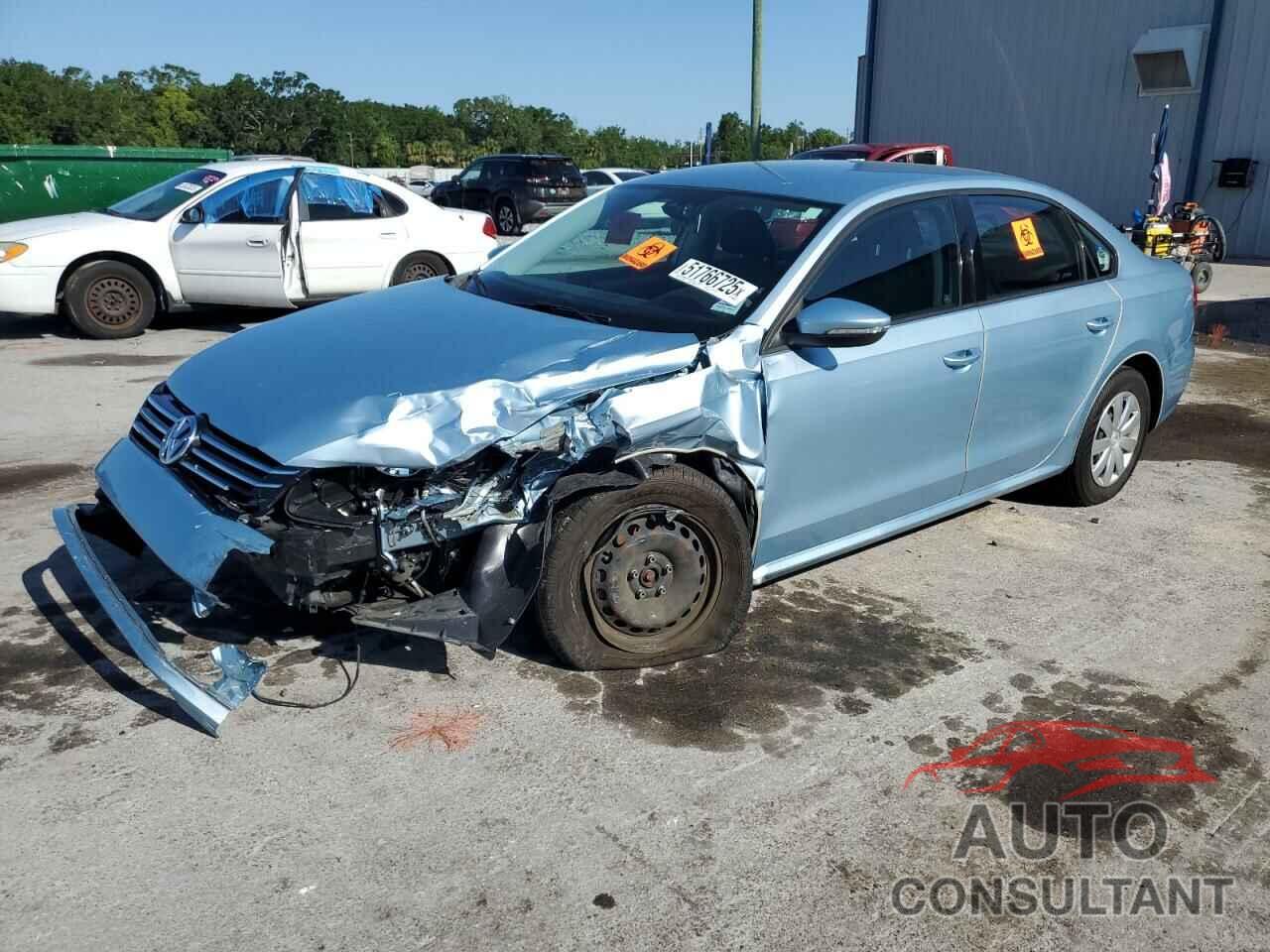 VOLKSWAGEN PASSAT 2012 - 1VWAP7A39CC014996