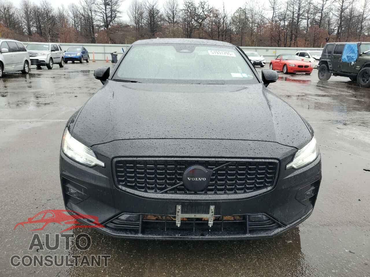 VOLVO S60 PLUS 2023 - 7JRL12FT8PG244375