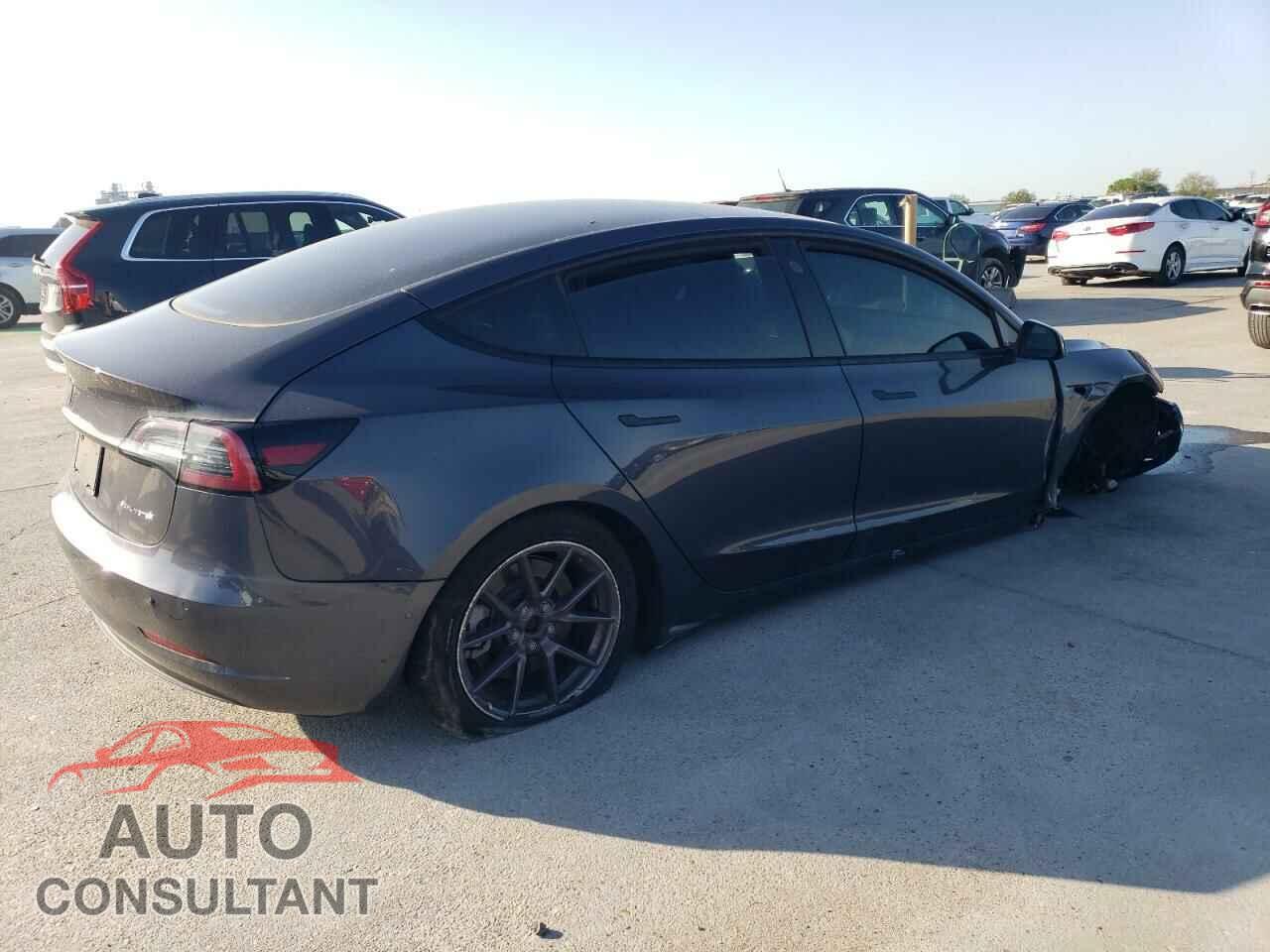 TESLA MODEL 3 2021 - 5YJ3E1EB3MF998683