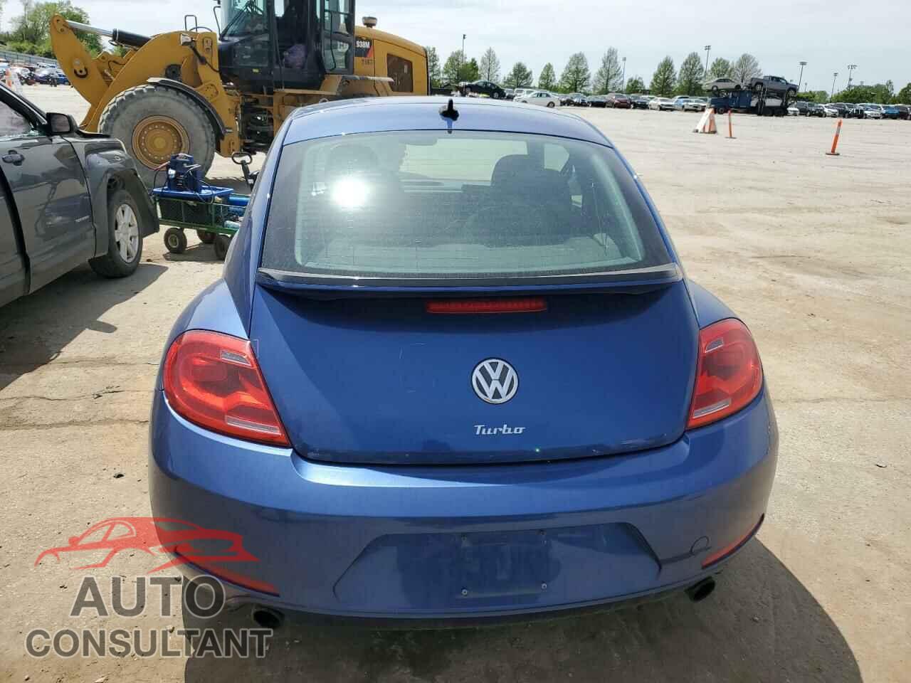 VOLKSWAGEN BEETLE 2012 - 3VWVA7AT1CM606040