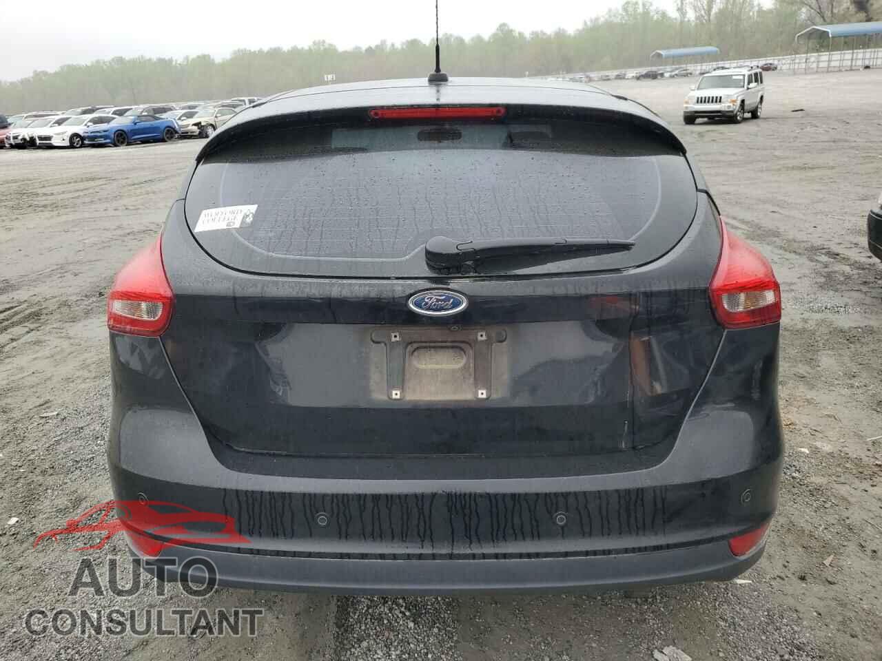 FORD FOCUS 2016 - 1FADP3N20GL327909