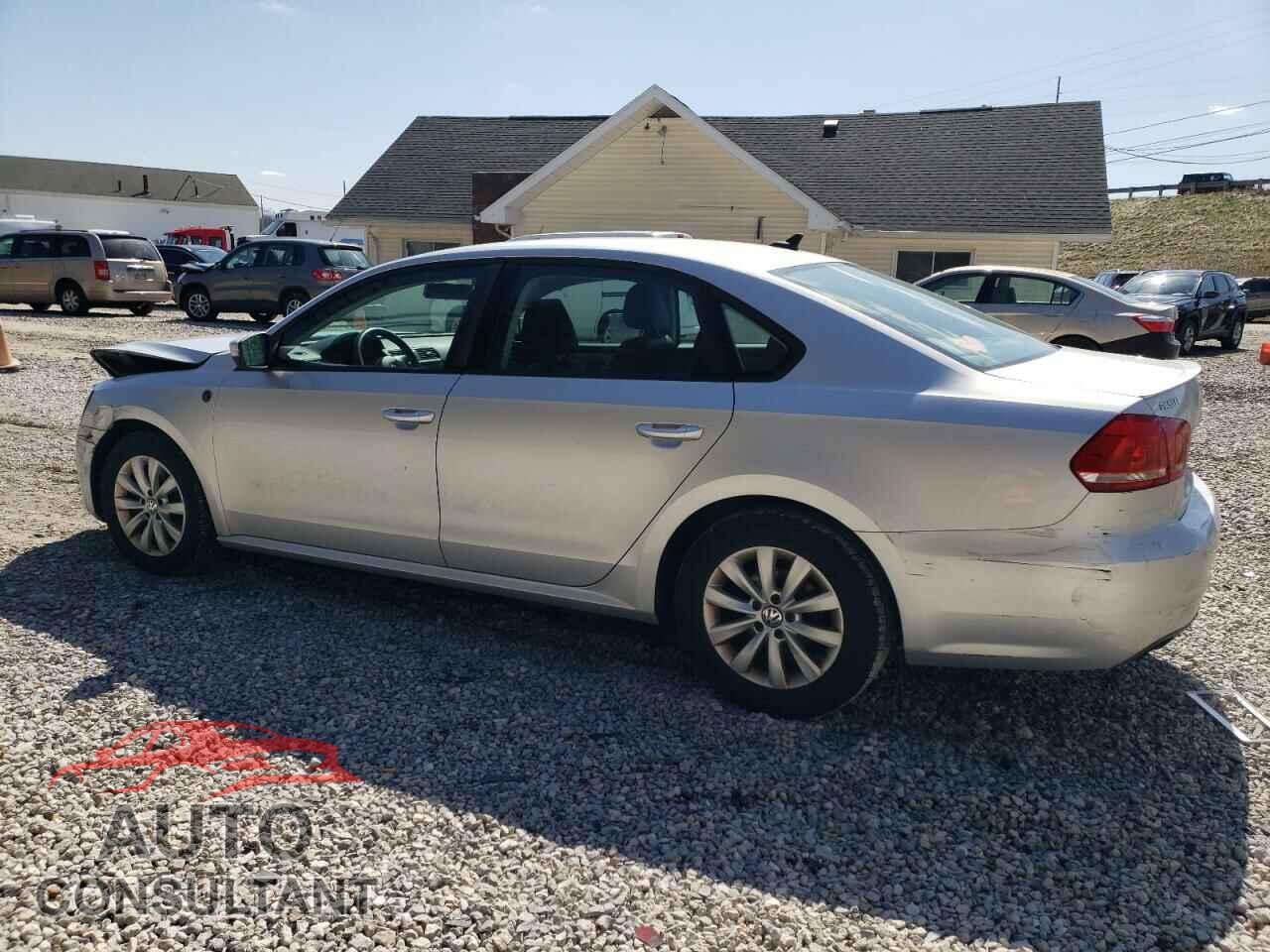 VOLKSWAGEN PASSAT 2013 - 1VWAP7A37DC133728