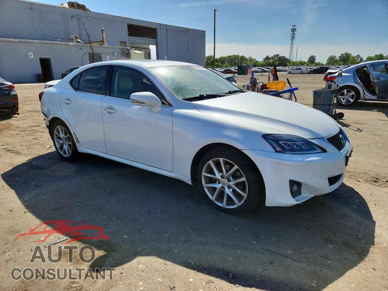 LEXUS IS 2011 - JTHBF5C25B5156640