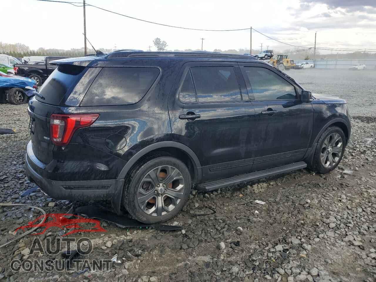 FORD EXPLORER 2018 - 1FM5K8GT5JGB25577