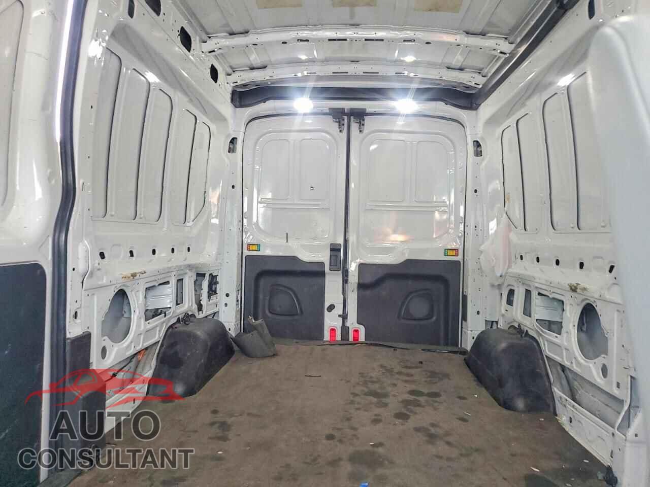 FORD TRANSIT 2019 - 1FTYE2CMXKKA30208