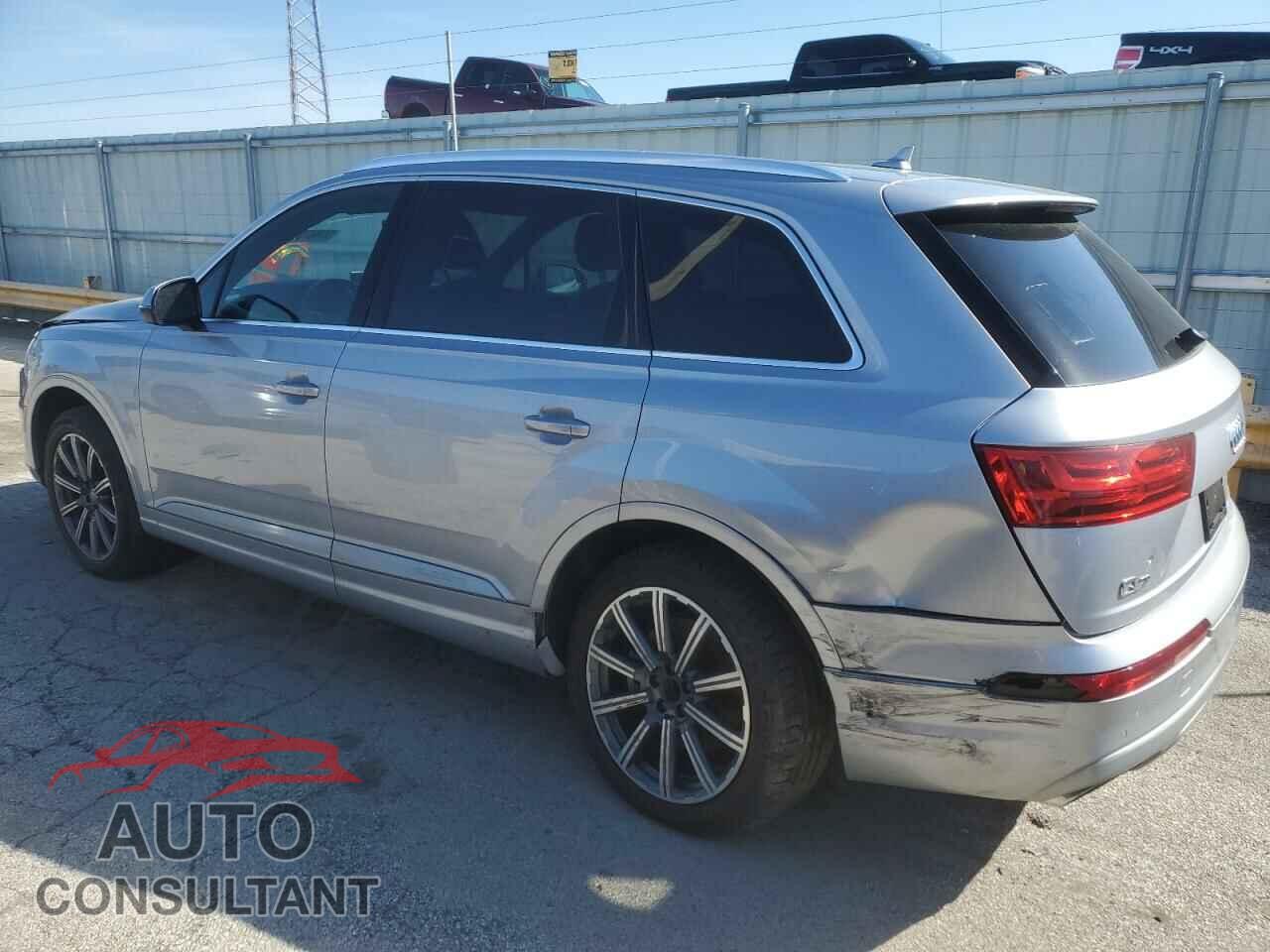 AUDI Q7 2017 - WA1VAAF71HD011987