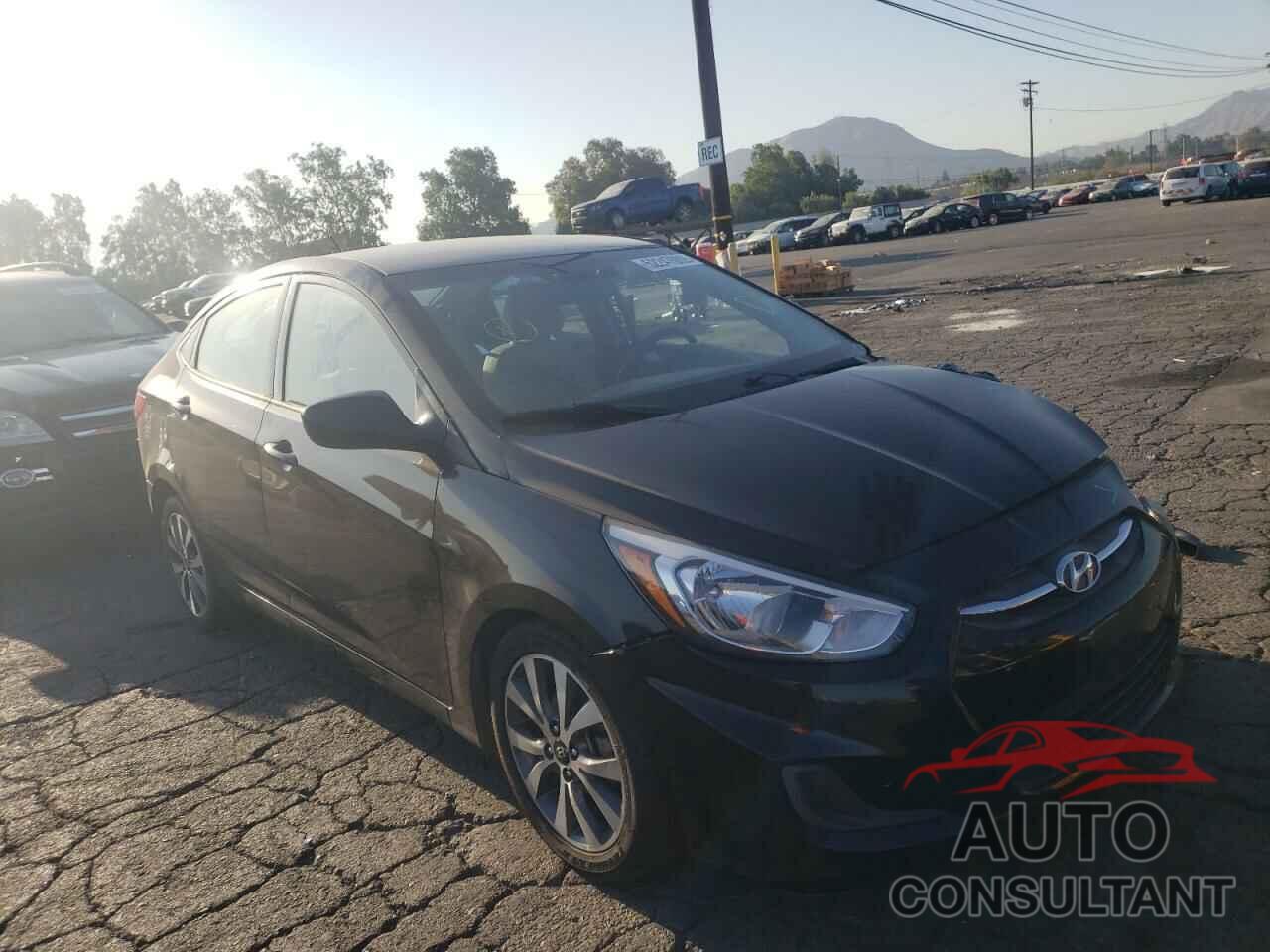 HYUNDAI ACCENT 2017 - KMHCT4AE4HU356392