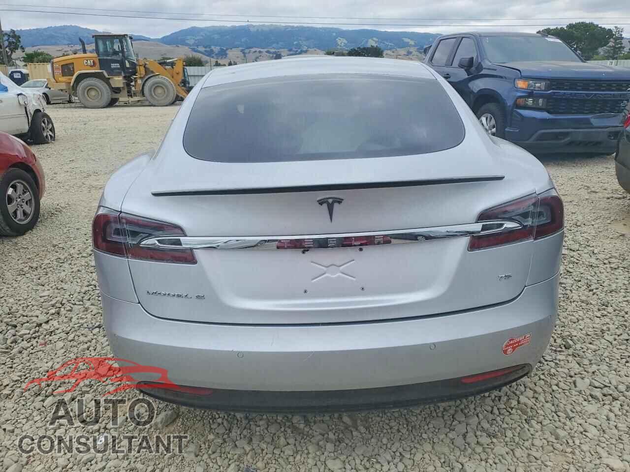 TESLA MODEL S 2017 - 5YJSA1E1XHF197009