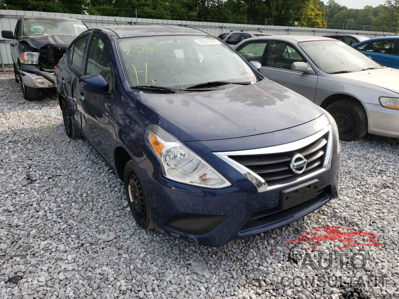 NISSAN VERSA 2019 - 3N1CN7AP1KL859187
