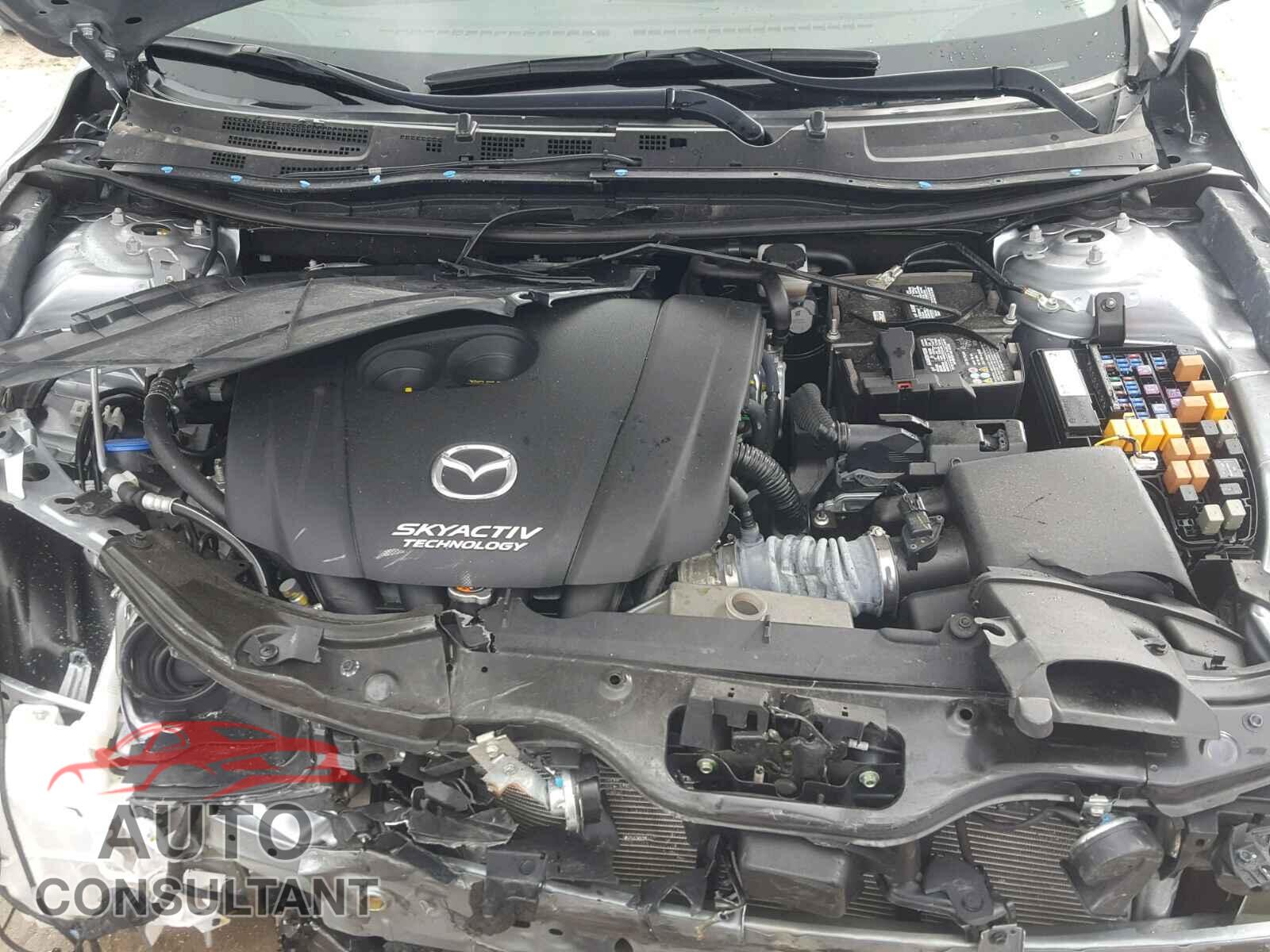 MAZDA 3 2017 - 3MZBN1L76HM142710