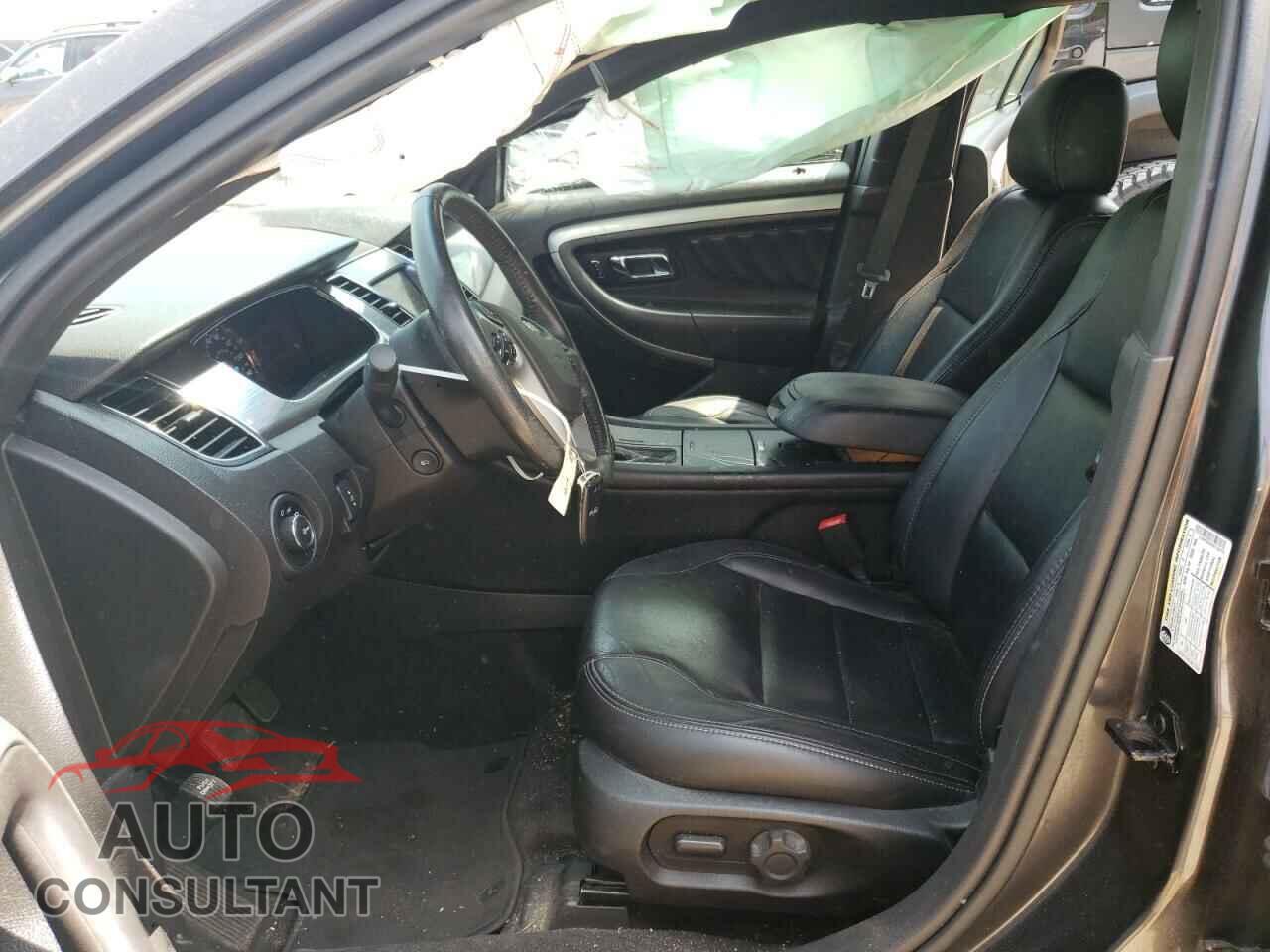 FORD TAURUS 2017 - 1FAHP2E85HG136755