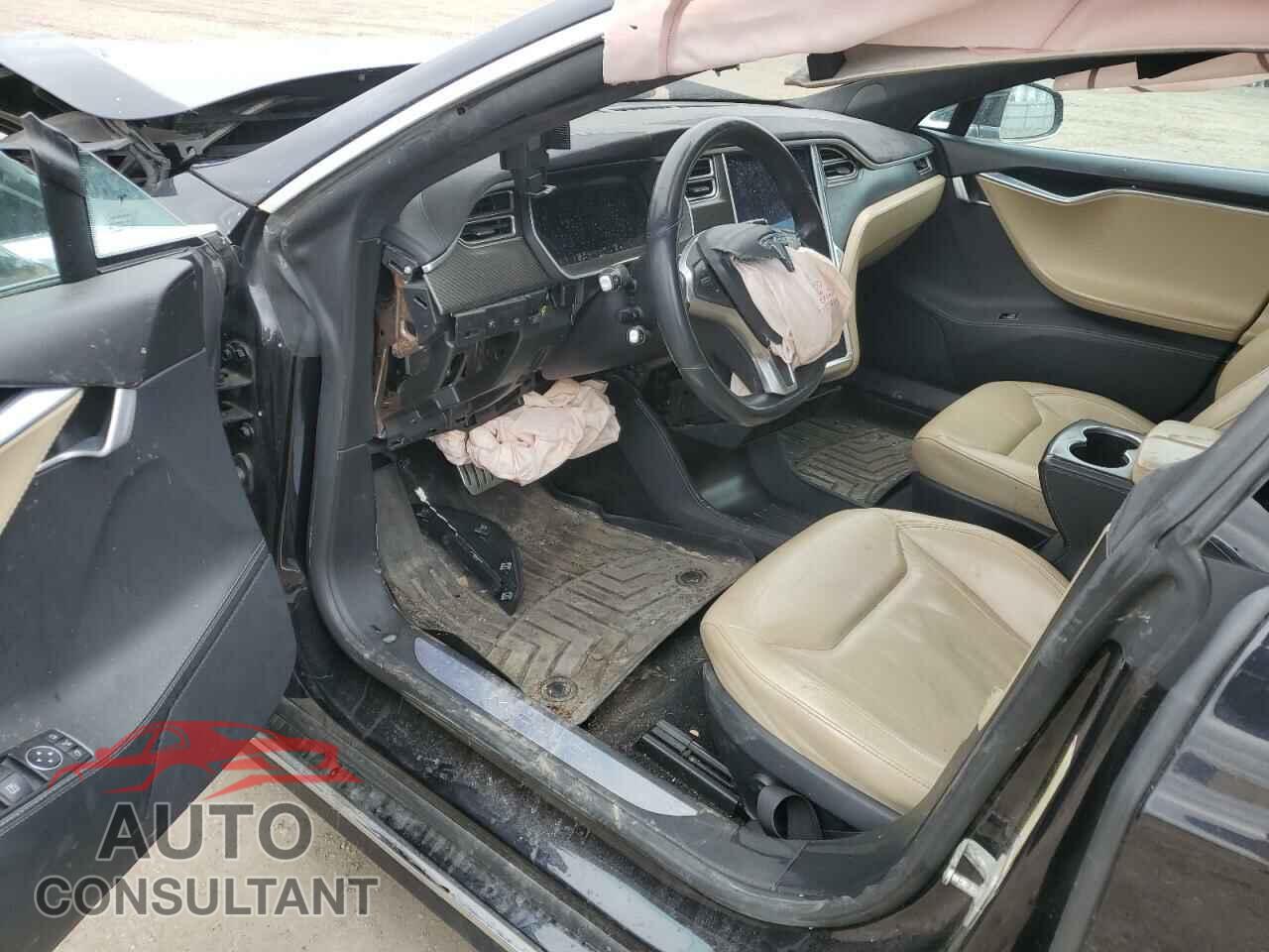 TESLA MODEL S 2015 - 5YJSA1E48FF107573
