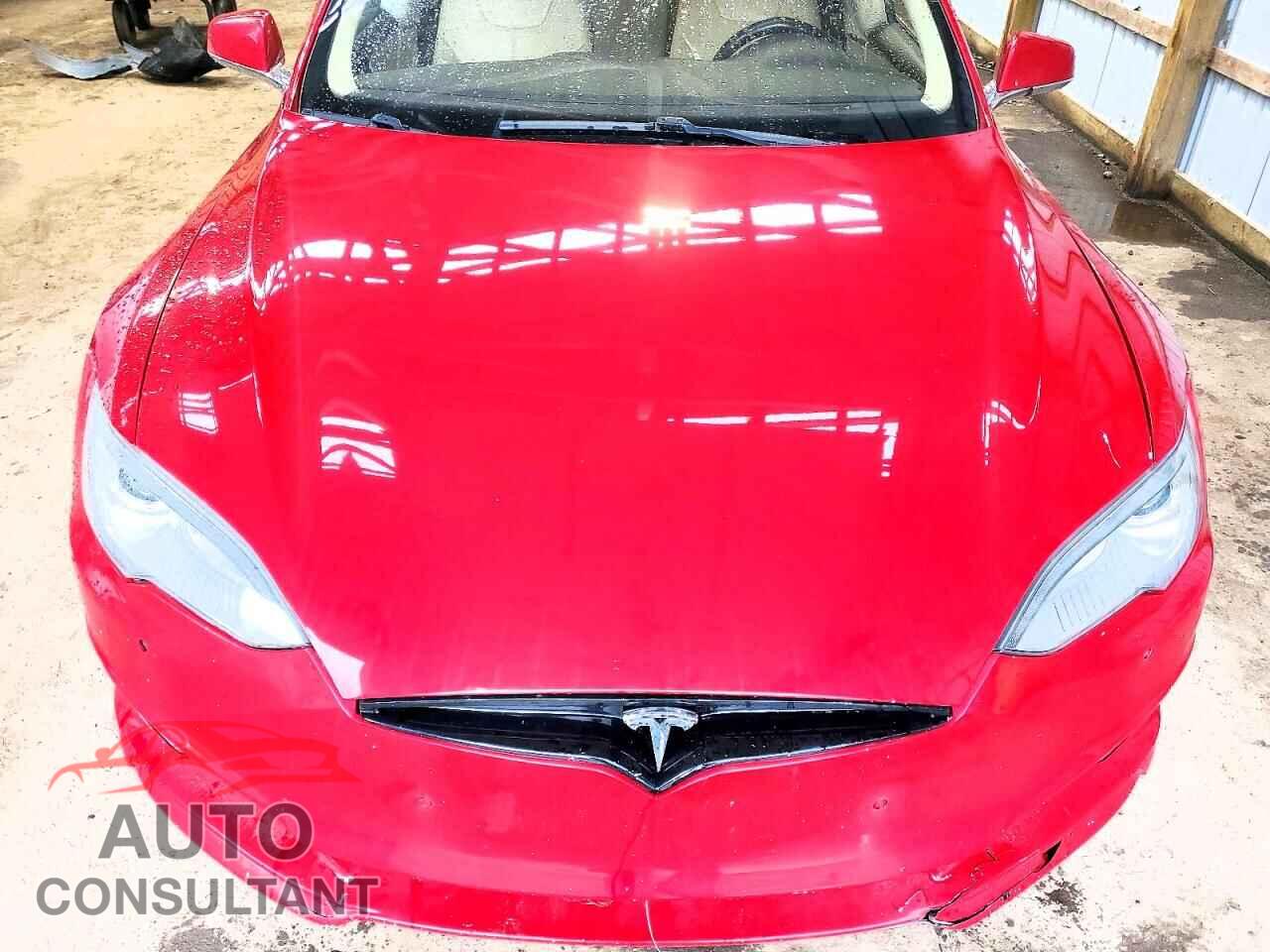 TESLA MODEL S 2014 - 5YJSA1H16EFP60564