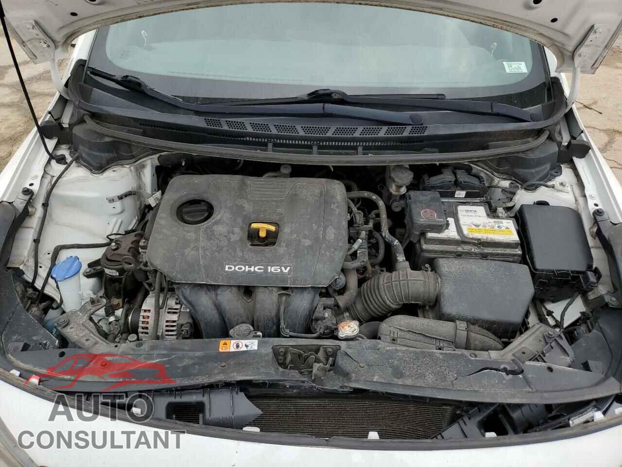 KIA FORTE 2018 - 3KPFK4A76JE242548